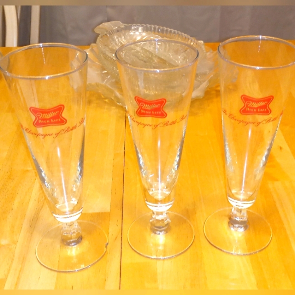 Miller Champagne of Beers Vintage Collectible Glasses-3